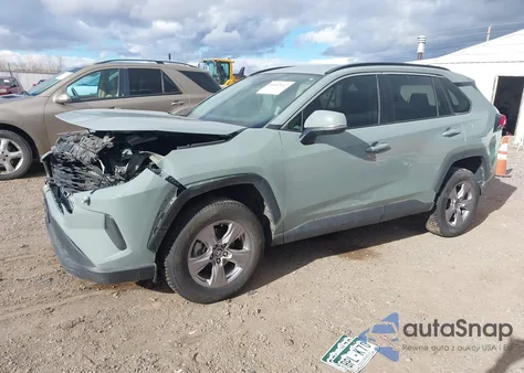 2023 Toyota Rav4 Xle z USA, uszkodzony, nr VIN 2T3P1RFV6PW372791